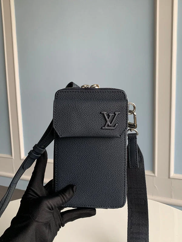 BoldCollect - LOUIS VUITTON Bags - 894