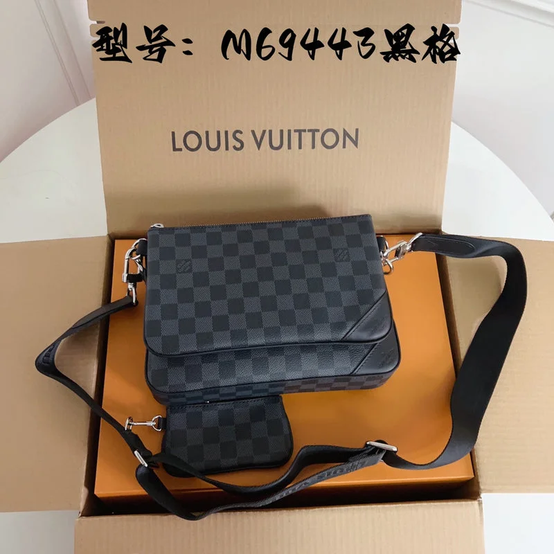 BoldCollect - LOUIS VUITTON Bags - 285