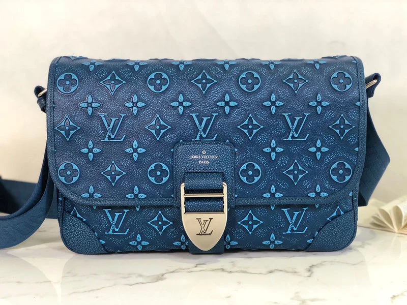 BoldCollect - LOUIS VUITTON Bags - 914