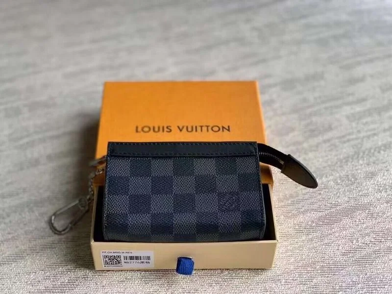 BoldCollect - LOUIS VUITTON BAGS - 371