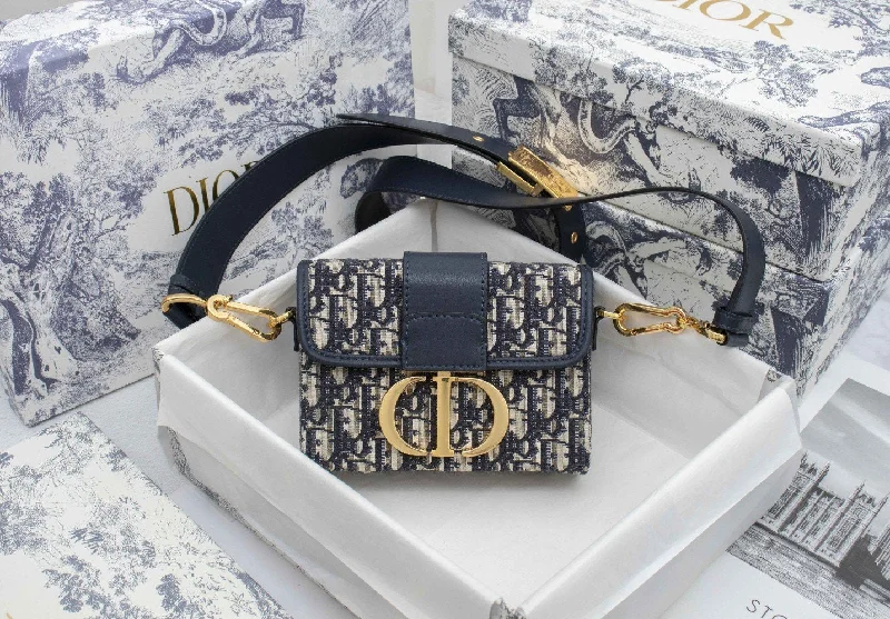 Luxury Handbags Christian Dior 242