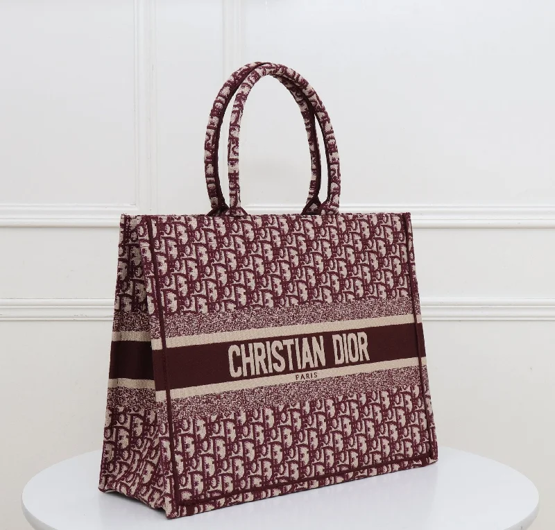 Luxury Handbags Christian Dior 140