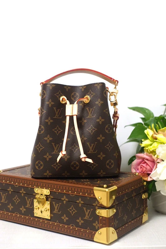 BoldCollect - LOUIS VUITTON Bags - 359