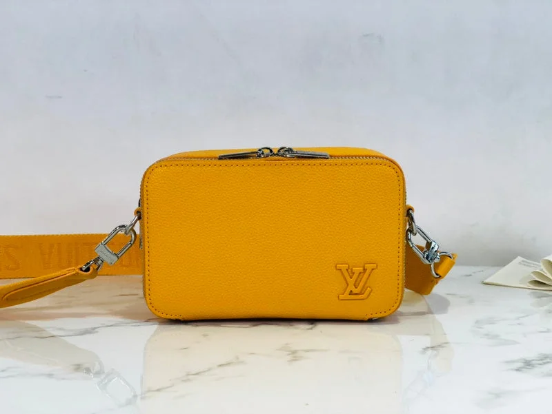 BoldCollect - LOUIS VUITTON Bags - 924