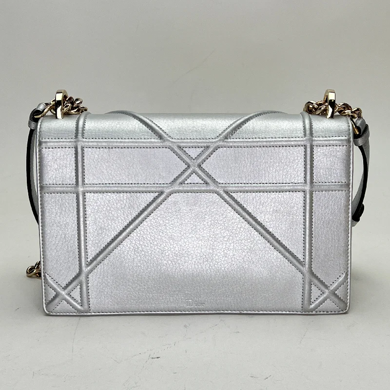 Diorama Medium Silver Shoulder Bag in Calfskin, Gold hardware