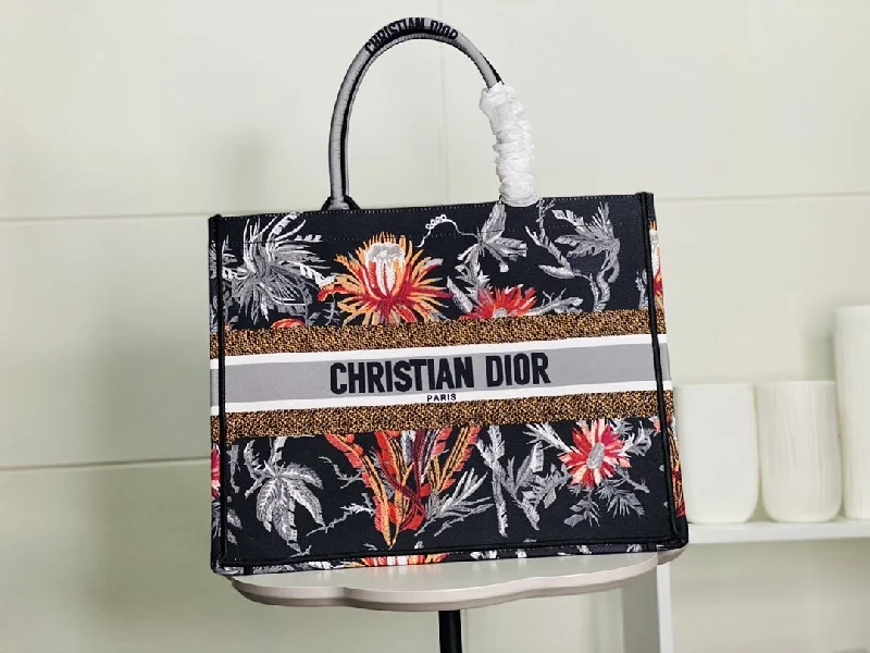 Luxury Handbags Christian Dior 120